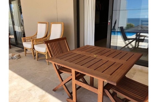 Bantry Bay House | Bantry Retreat luxury guest house, King Suite