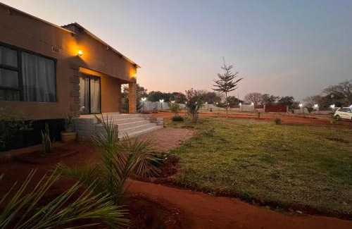 Livingstone Apartment | Bantuz