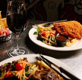 Chippendale Hotel | Bar Broadway