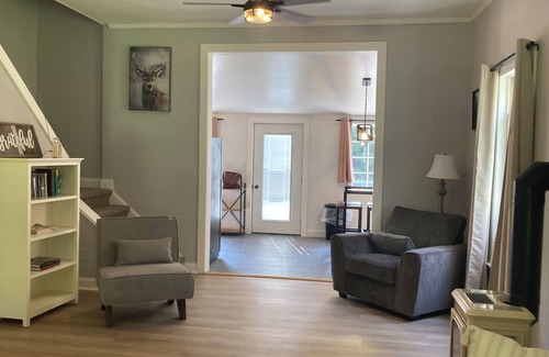 Granville Summit Apartment | Barclay Mountain Lodge unit 3 in Monroeton, Pa.