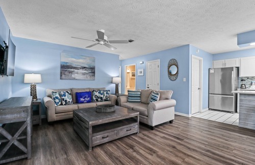 Riviera Beach House | Barefoot Beach Bungalow - 2bd/2ba HOUSE Just Steps from the Beach!