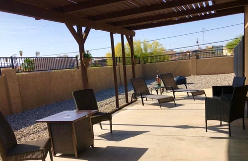 Lake Havasu City House | Barefoot Bungalow in the heart of Downtown Lake Havasu City