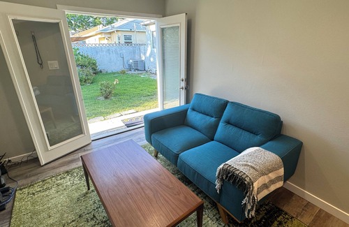 Downey House | Barefoot-friendly 1-bedroom house with AC, high-speed WiFi in lovely Downey.