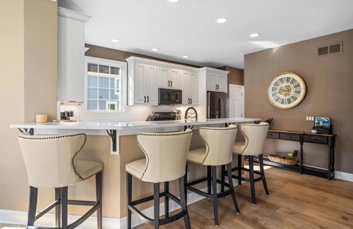 Bay Harbor House | Barefoot Luxury 24