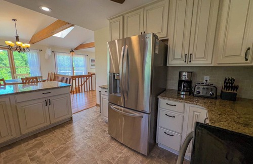 Southern Shores House | Barefoot Manor - 4 BR home w/Private Pool, just a short distance from the beach
