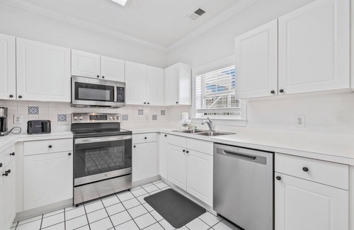 North Myrtle Beach Condo | Barefoot Resort | 2BR/2BA Golf Villa