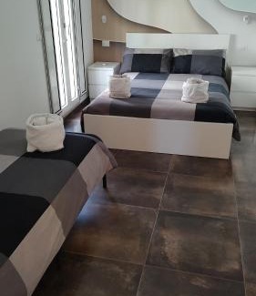 Capurso Apartment | BariMetro Garden