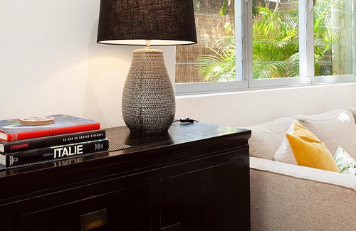 Randwick House | Barker's Charm - Randwick (IH) - Modern, spacious interior in a leafy suburb close to schools and shops.