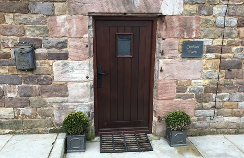 Winkhill House | Barn - Sleeps 4 - Pet friendly - Garden