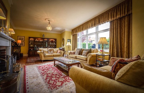 Great Yarmouth Bed & Breakfast | Barnard House