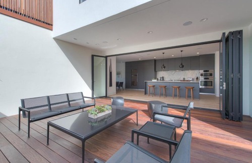 Venice House | Barnard Treat