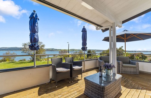 Taupo House | Barne the Bentley - Taupo Holiday Home
