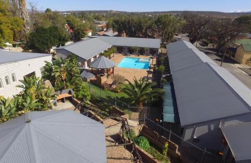 Oudtshoorn Hotel | Baron's Palace