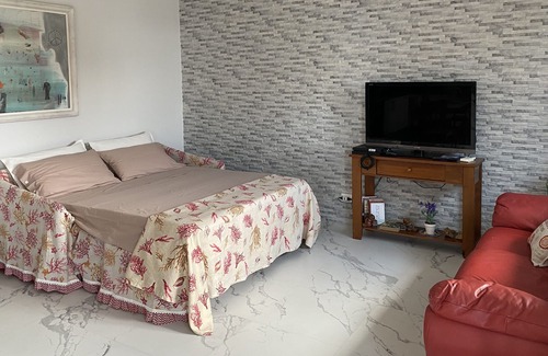 Acireale House | BARONESS HOUSE