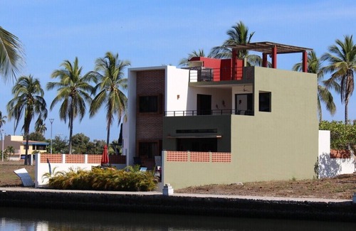 Barra de Navidad House | Barra de Navidad Waterfront Canal Home with Private Pool