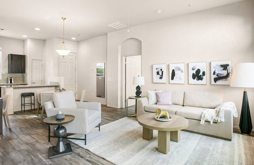 Cary Apartment | Barsala l Chic 1BD Oasis at Arboretum: Relax & Unwind