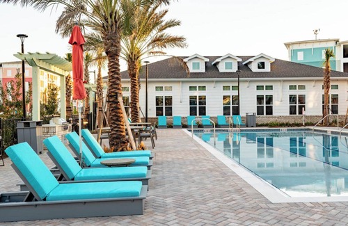 Santa Rosa Beach Apartment | Barsala l New 2BD Coastal Apartment w/Pool, Gym & More