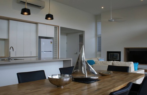 Barwon Heads House | Barwon Heads beach and river - great location. Flexible cancellation
