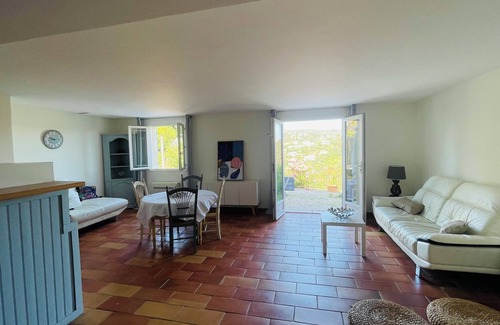 Nice Apartment | Bas de Villa Avec Terrasse Dans la Nature à Seulement 15 mns de Nice