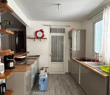 Grand-Bois House | Bas de villa moderne