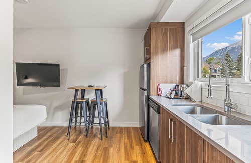 Canmore Condo | Basecamp Resorts Canmore
