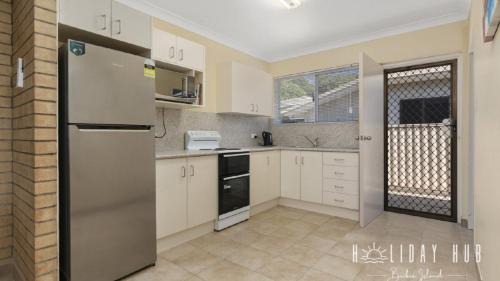 Woorim House | Basic Beachside Hideaway
