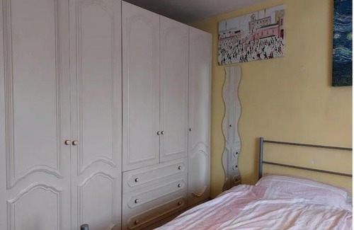 Basildon House | Basildon Dreams