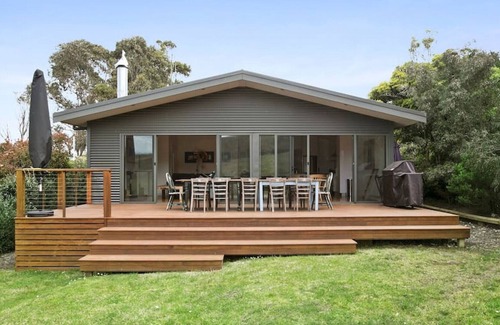 Skenes Creek House | BASS RETREAT - wifi, views, linen included