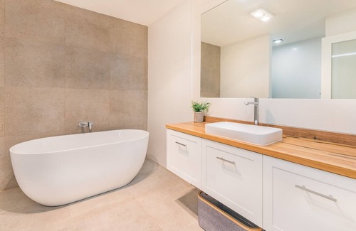 Woolamai House | Bass View Estate on 100 acres