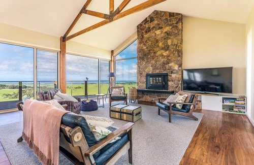 Woolamai House | Bass View Estate on 100 acres