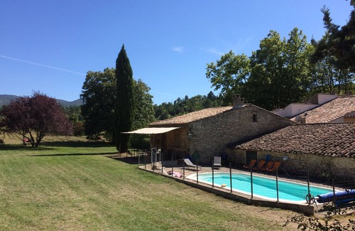 Saignon House | Bastide in the heart of the luberon park Saignon village, rated 4 stars