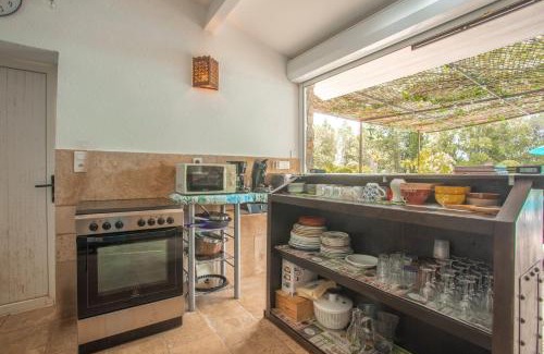 Taradeau House | Bastidon Domaine Lhelion