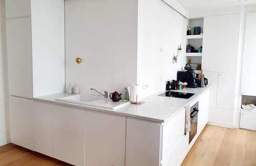 Quinze-Vingts Apartment | Bastille : 3 Bedrooms in a Charming Parisian Courtyard