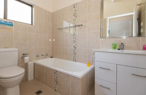 Batehaven House | Batehaven Beach House