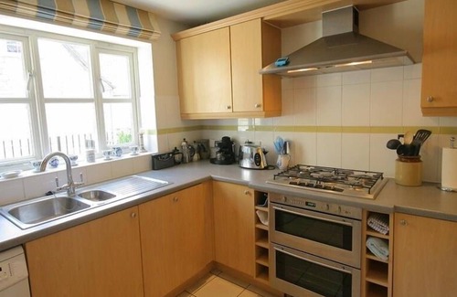 Nailsworth Cottage | BATEMANS, family friendly, with a garden in Nailsworth