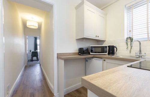 Montpellier Apartment | Bath Road Hideaway - A First Floor 1- Bed Flat