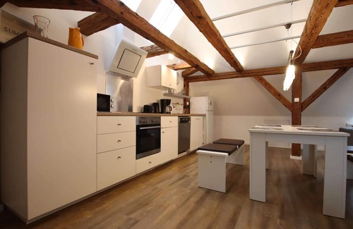 Barkhagen Apartment | Bauernhaus am Plauer See mit Kamin