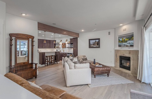Leavenworth Condo | Bavarian Mt Suite-In Village-Walk to It All, BBQ