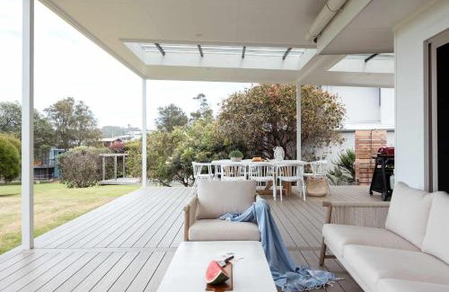 Bawley Point House | Bawley Palm Springs - 3BR renovated beach shack