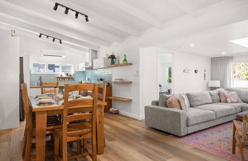 Bawley Point House | Bawley Point Beach House - renovated beach escape