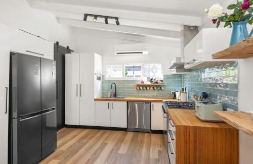 Bawley Point House | Bawley Point Beach House - renovated beach escape
