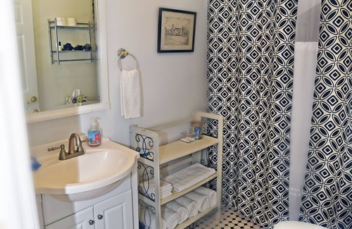 Georgetown Bed & Breakfast | Baxter's Brewhouse Inn Bed and Brew