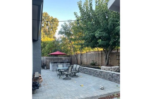 Concord House | Bay Area Family 3bedroom 2 bathroom Concord Oasis!