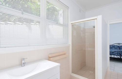 Salamander Bay Villa | Bay Beach at salamander Bay on the waterfront of Salamander Bay Beach