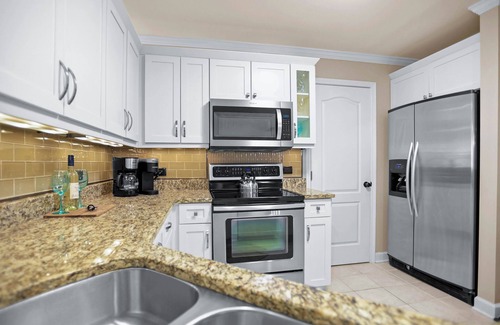 Cornelius Condo | Bay Breeze by SoCharm | Luxurious Waterfront Condo