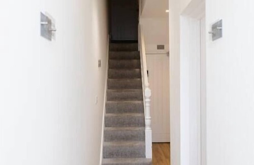 Grangetown Apartment | Bay City Studio Apartment in Cardiff