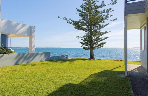 Salamander Bay House | Bay Dream