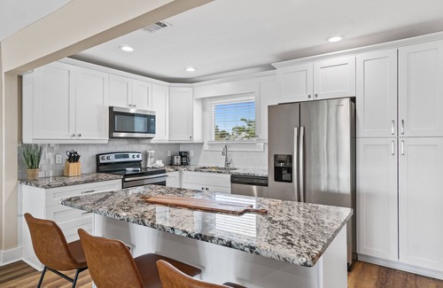 Upper Grand Lagoon House | Bay Point Villa 453 – Pet Friendly, Golf, Marina, Near Beach, Family Friendly