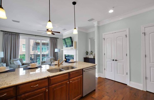 Historic District - North Apartment | Bay Street Bliss: Downtown Sav