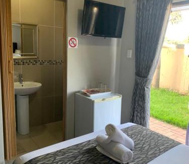 Richards Bay Apartment | Bay Sun Lodge